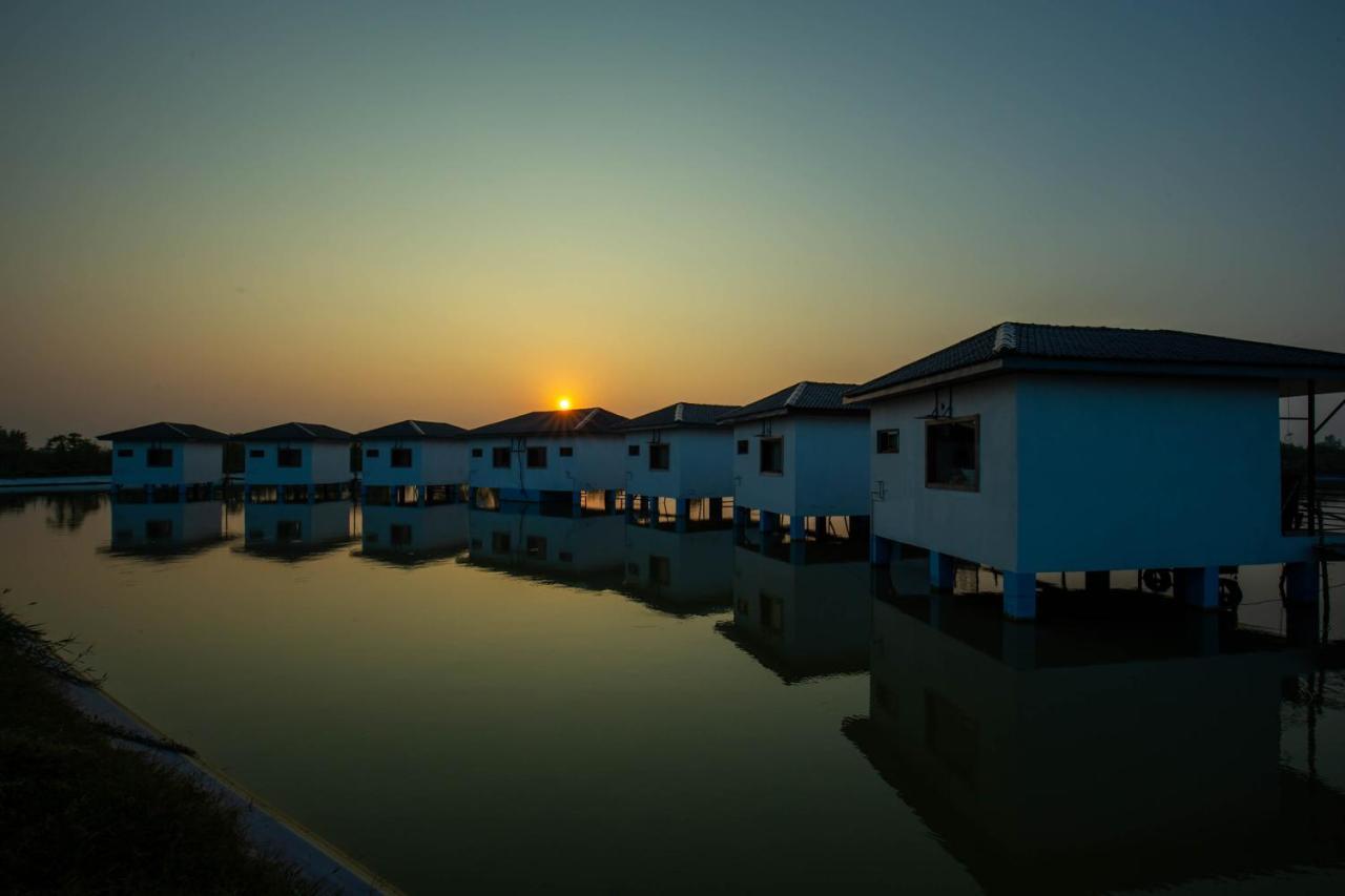 Lumbini Palace Resort Exterior photo